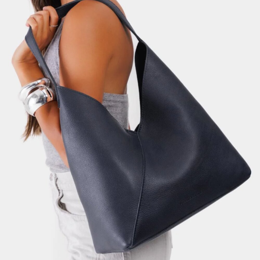 Portland Leather Goods Night Owl OS Naomi Shoulder Bag (AP)